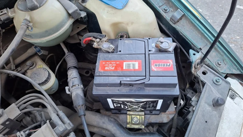 VW Polo, снимка 6 - Автомобили и джипове - 52830016