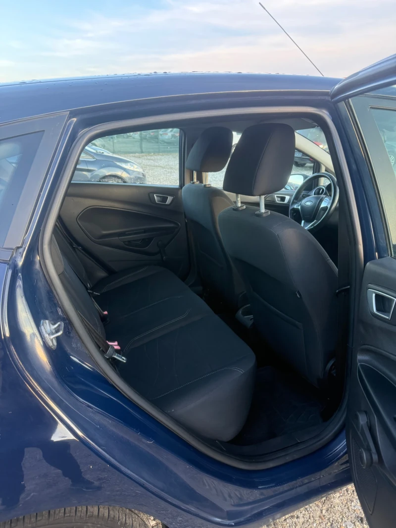Ford Fiesta 1.5TDCI* 5B* ЛИЗИНГ, снимка 8 - Автомобили и джипове - 52858431