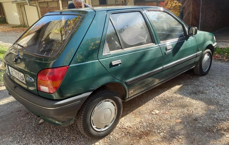 Ford Fiesta хечбек, снимка 3 - Автомобили и джипове - 53134915
