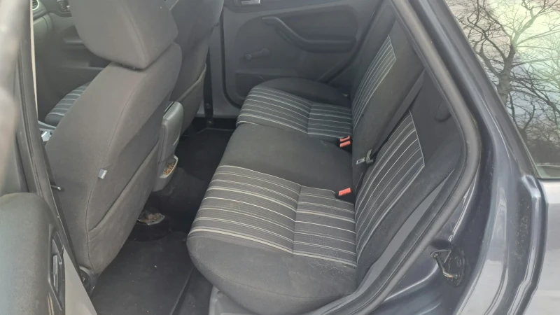 Ford Focus, снимка 10 - Автомобили и джипове - 53157141