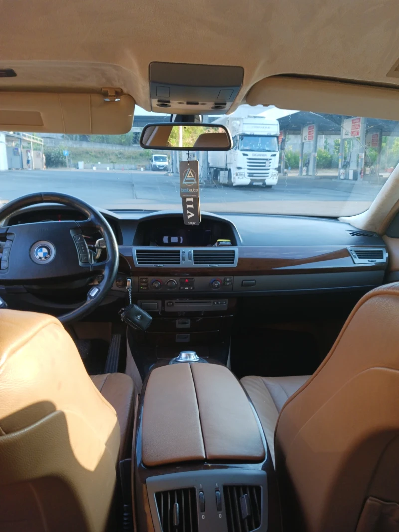BMW 730, снимка 4 - Автомобили и джипове - 53574354