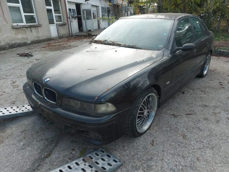 BMW 525 525 дизел на части, снимка 1 - Автомобили и джипове - 34709868