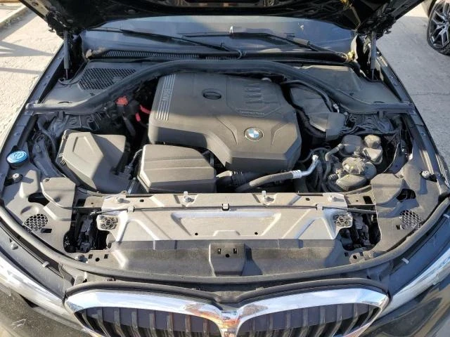 BMW 330, снимка 11 - Автомобили и джипове - 48720830