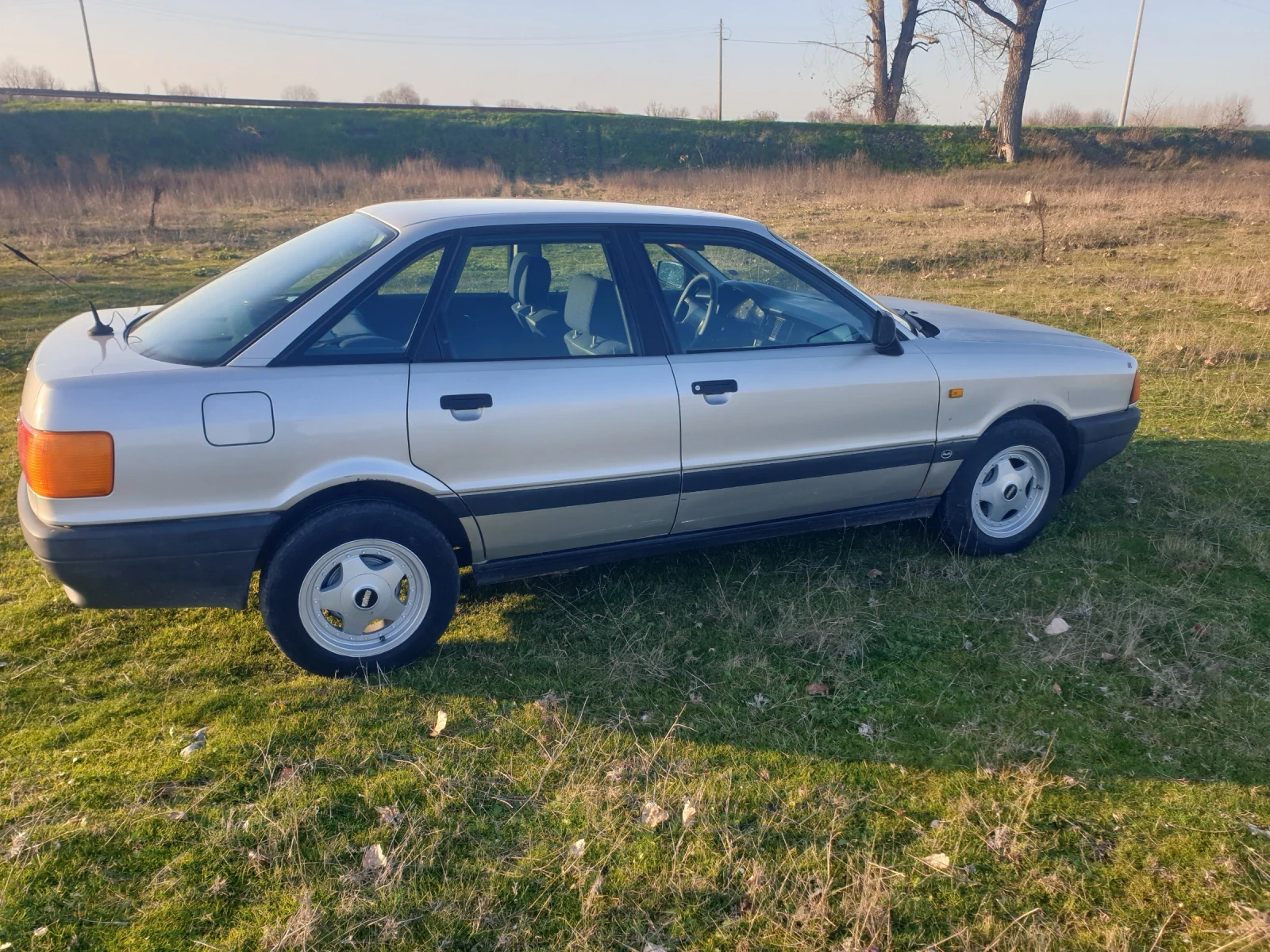Audi 80, снимка 1