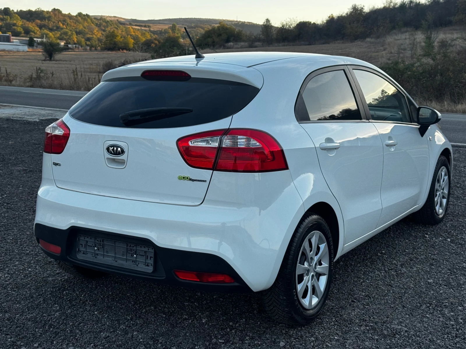 Kia Rio 1.1CRDI | Mobile.bg � ����������� 6