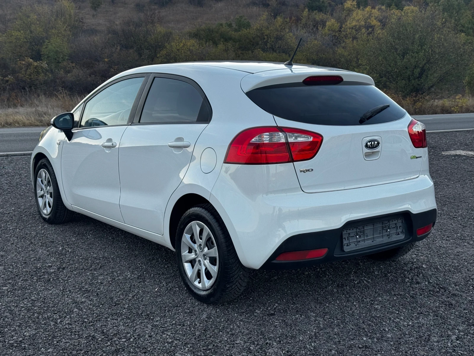Kia Rio 1.1CRDI | Mobile.bg � ����������� 4
