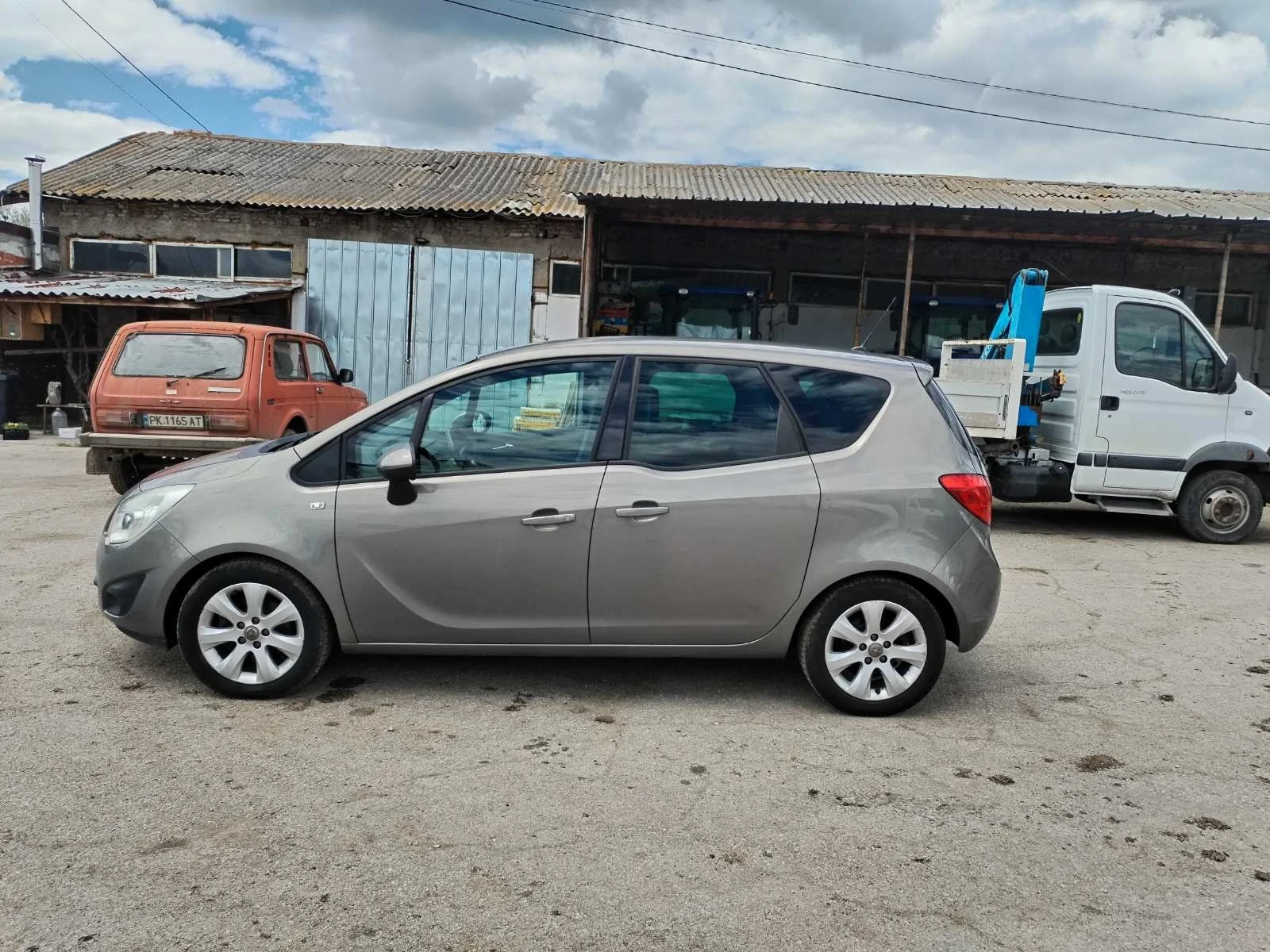 Opel Meriva 1.4 - изображение 4