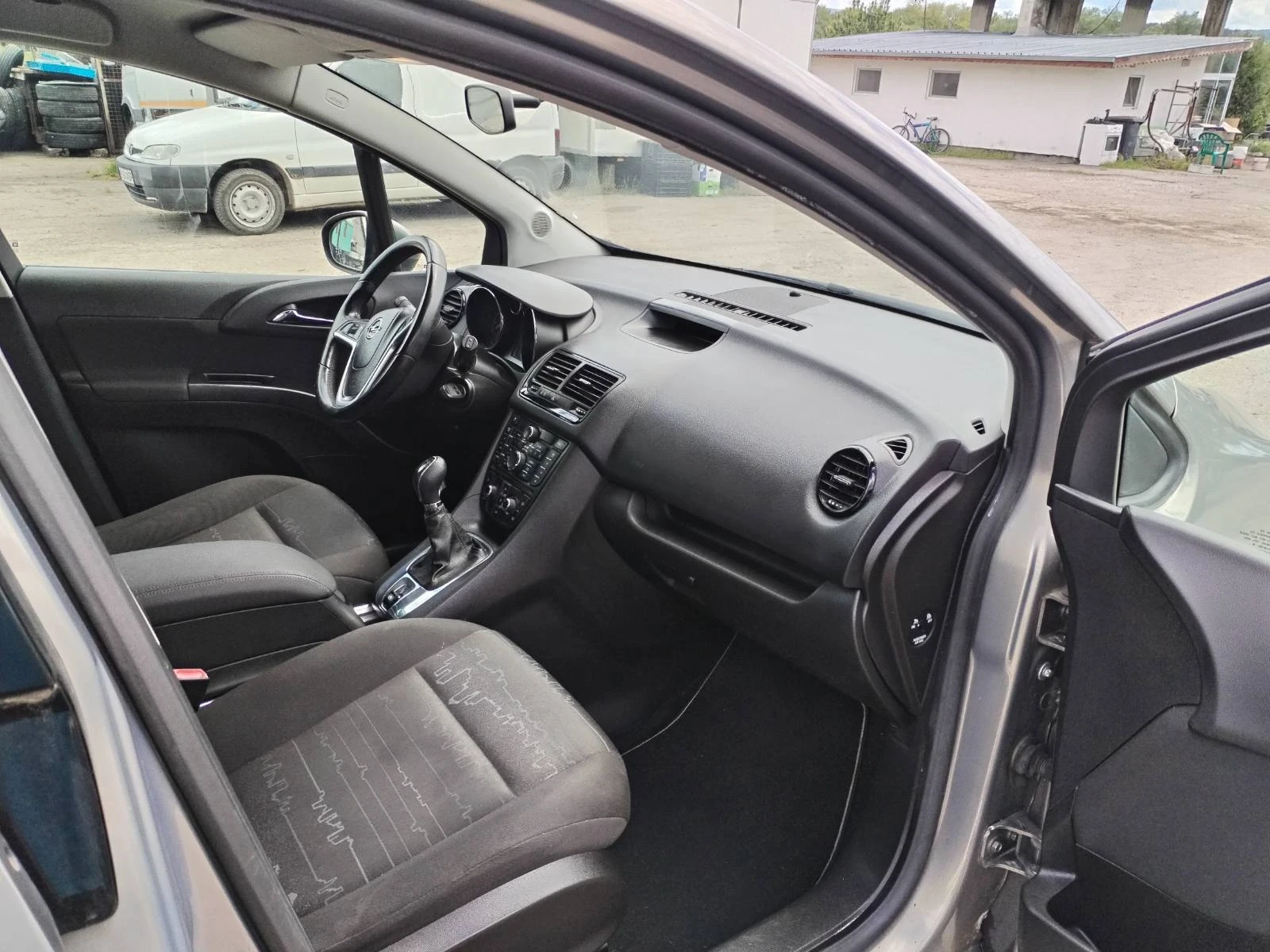 Opel Meriva 1.4 - изображение 6
