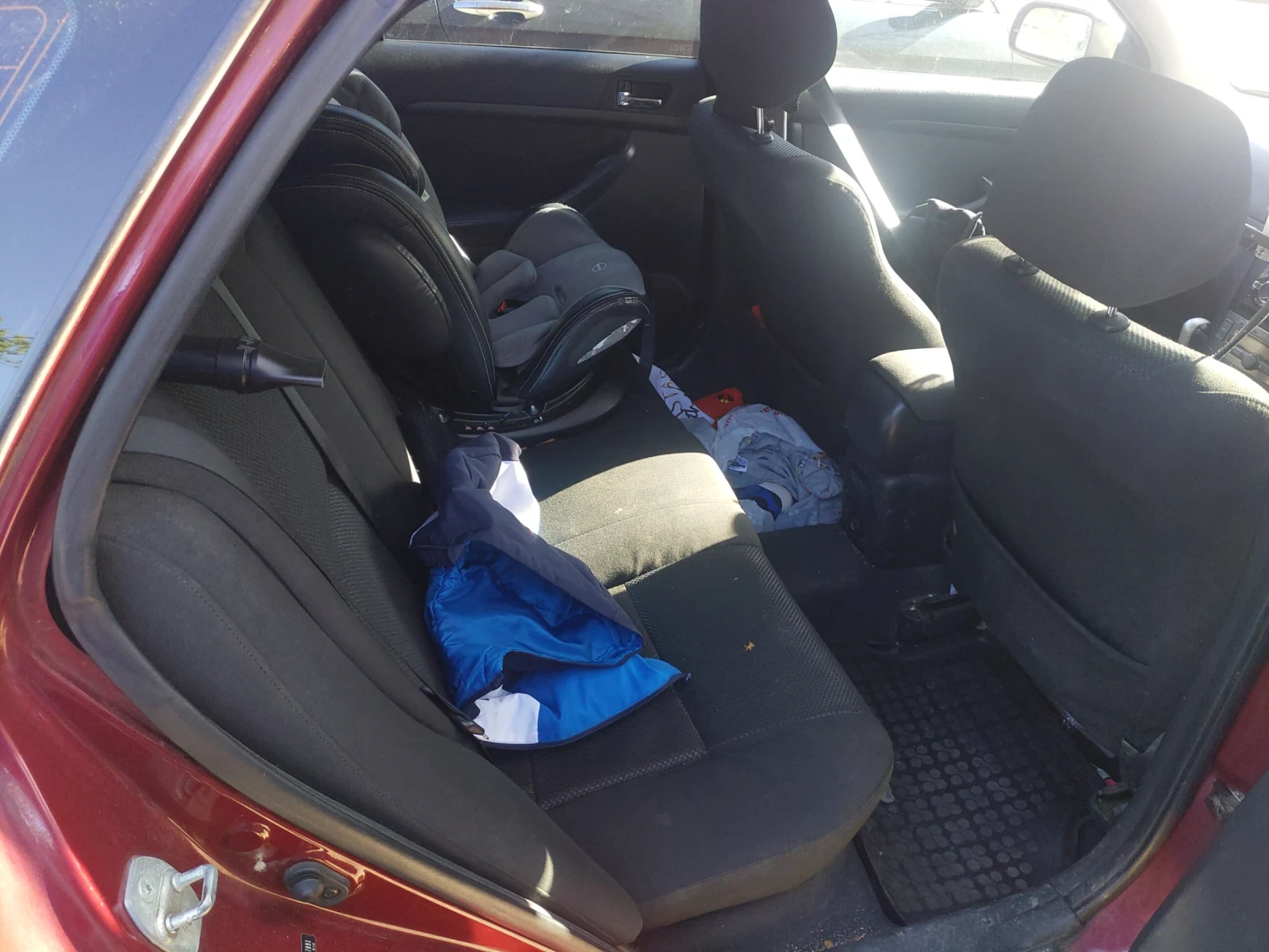 Toyota Avensis | Mobile.bg � ����������� 10
