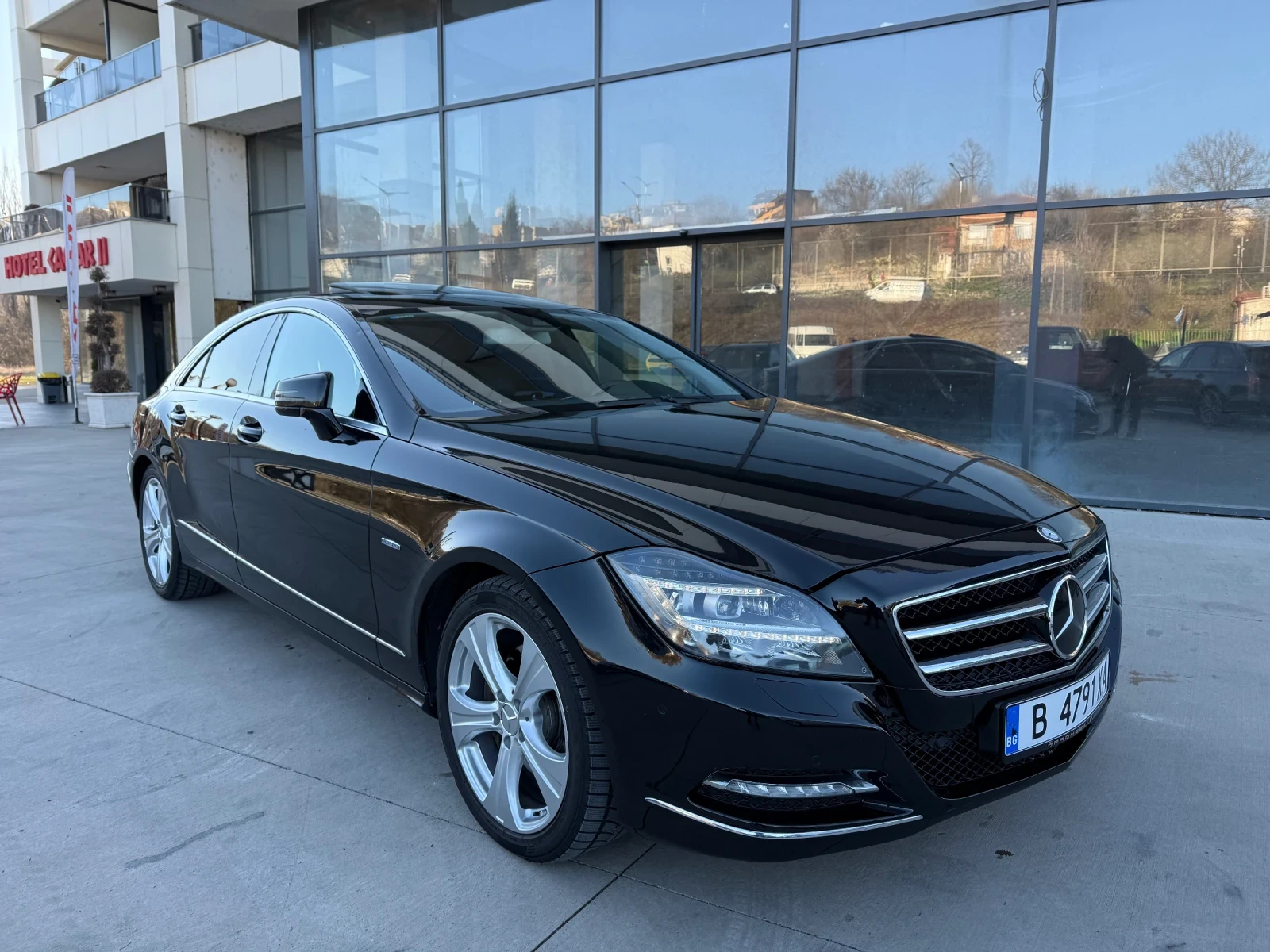Mercedes-Benz CLS 350 Distronic/Line-Assist/MEMORY/LED/Климатроник/Люк - изображение 8