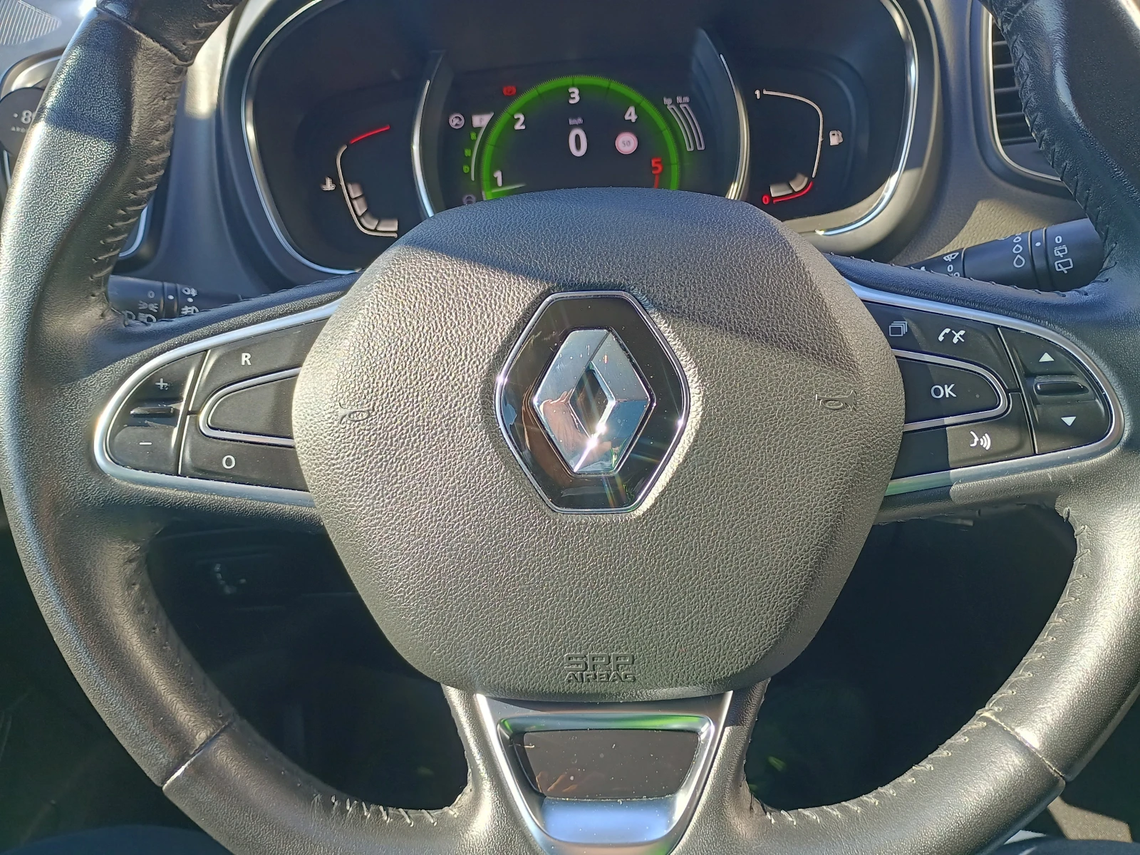 Renault Scenic  - изображение 6