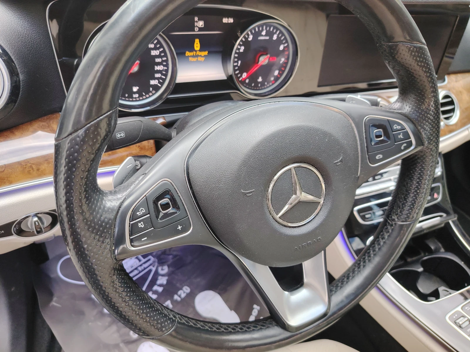 Mercedes-Benz E 300 | Mobile.bg � ����������� 11
