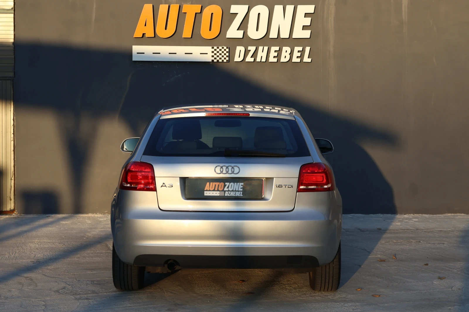 Audi A3 1.6TDI FACELIFT 105hp - изображение 5