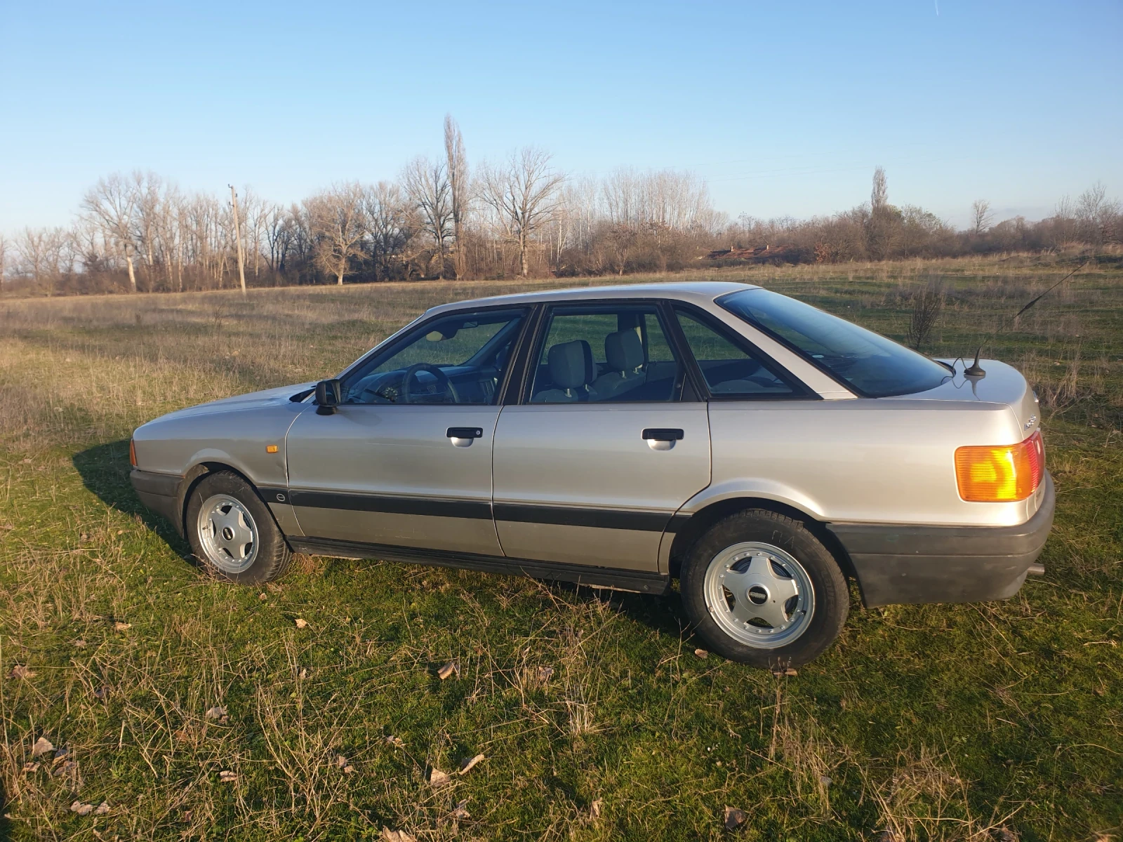 Audi 80  - изображение 2