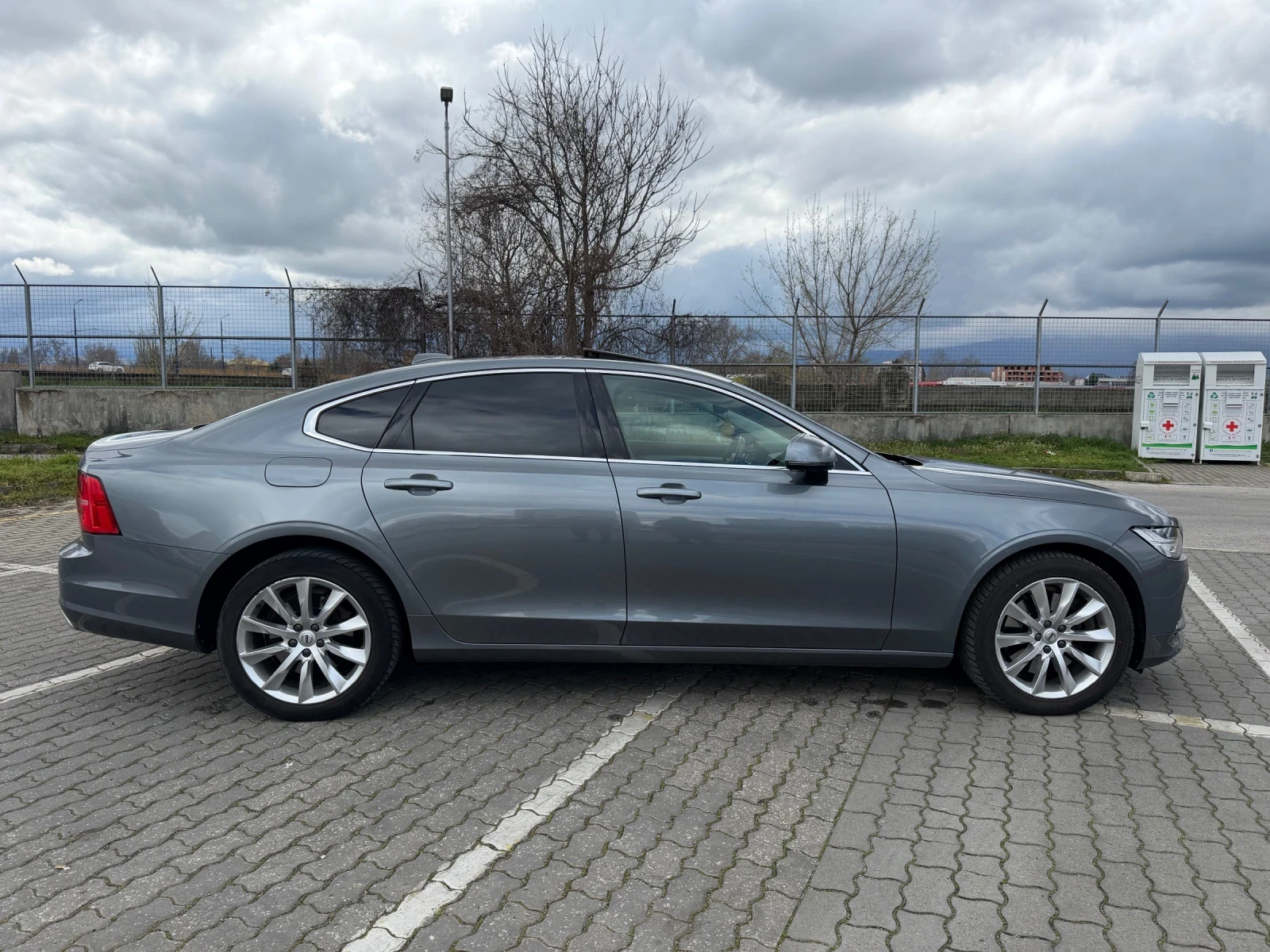 Volvo S90 Volvo S90 T8 Бензин-Hybrid, снимка 4 - Автомобили и джипове - 54006402
