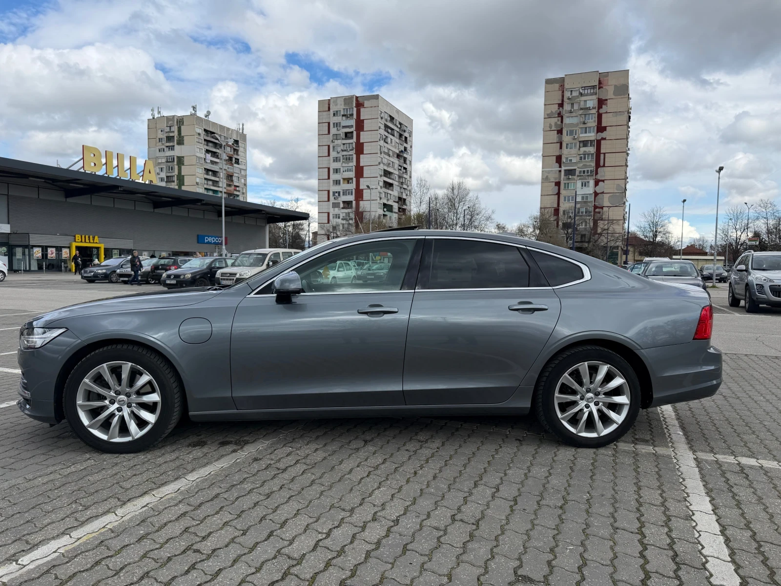 Volvo S90 Volvo S90 T8 Бензин-Hybrid, снимка 3 - Автомобили и джипове - 54006402