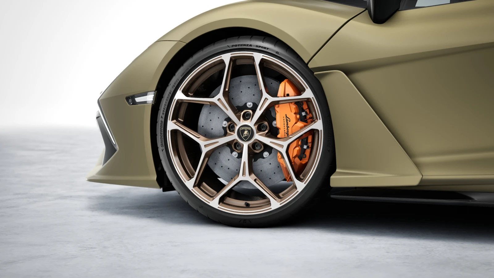 Lamborghini Revuelto ���* �������* Ad Personam*  | Mobile.bg � ����������� 3