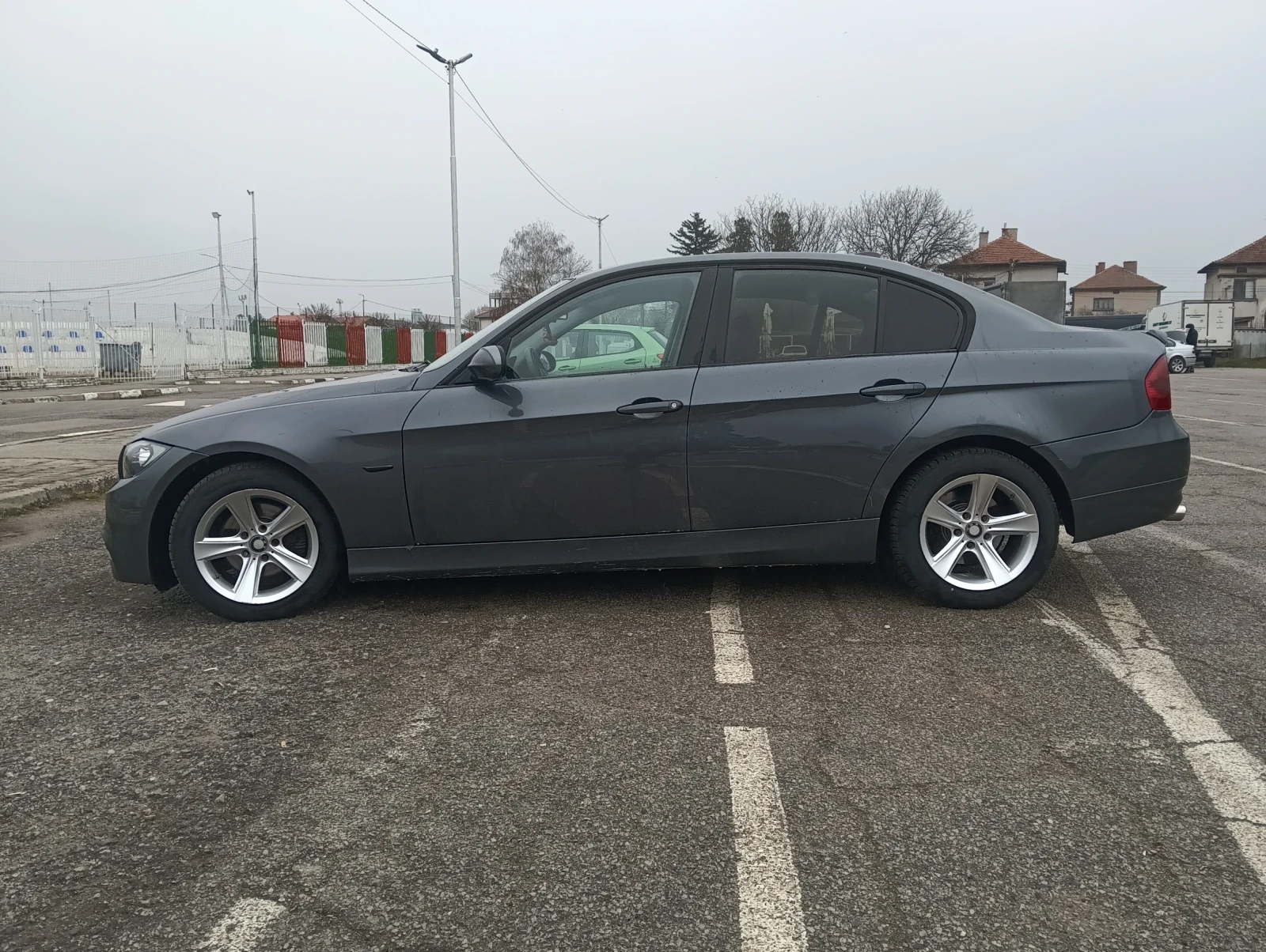 BMW 320, снимка 7 - Автомобили и джипове - 54778394