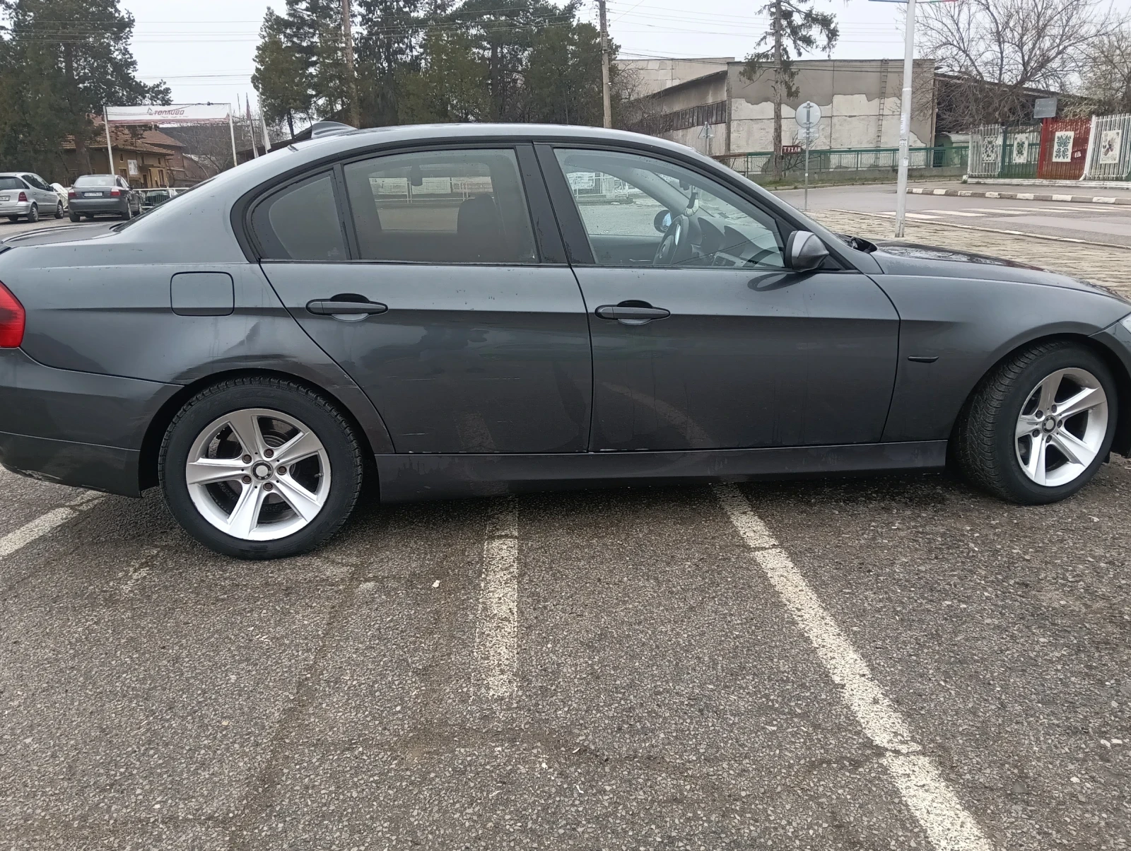 BMW 320, снимка 6 - Автомобили и джипове - 54778394
