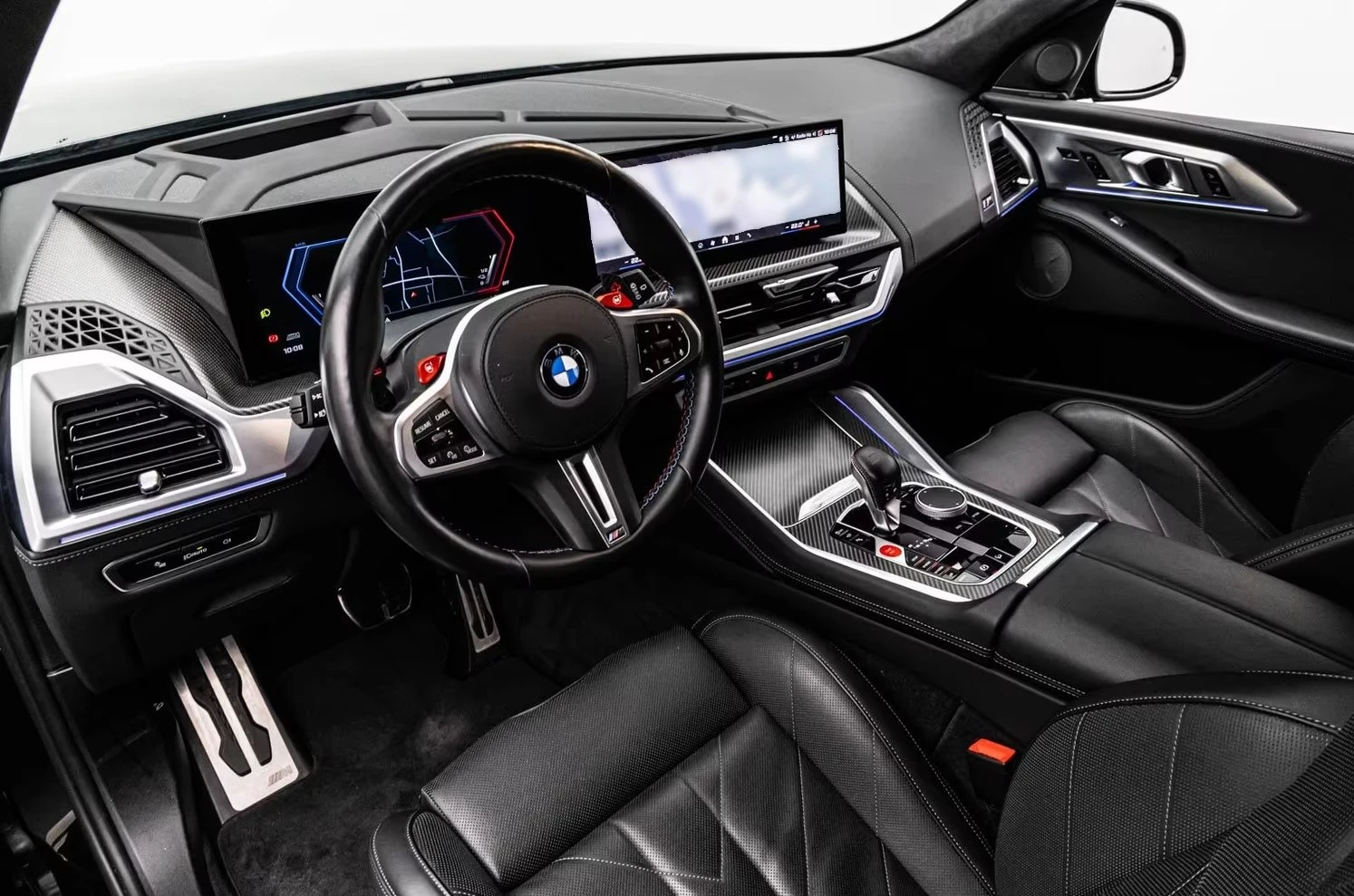 BMW XM 50e/ SHADOW LINE / HUD / 360 / LASERLIGHT / CARBON, снимка 10 - Автомобили и джипове - 55405554