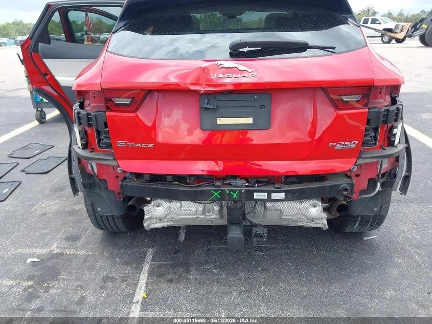 Jaguar E-pace * AWD* ПАНО* KEYLESS* Camera* ПОДГРЕВ* , снимка 5 - Автомобили и джипове - 55433969