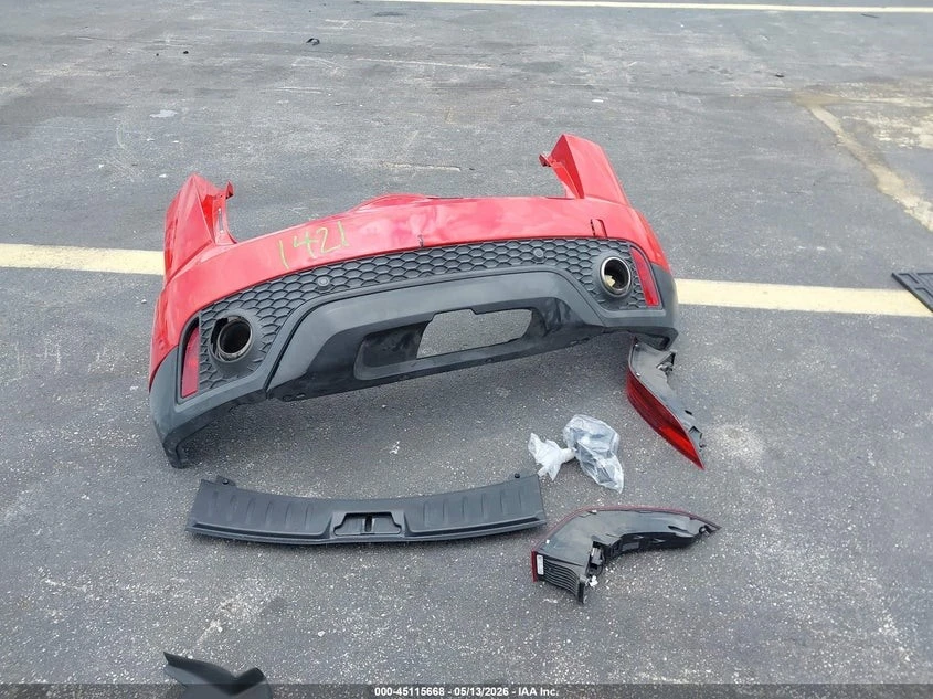 Jaguar E-pace * AWD* ПАНО* KEYLESS* Camera* ПОДГРЕВ* , снимка 11 - Автомобили и джипове - 55433969