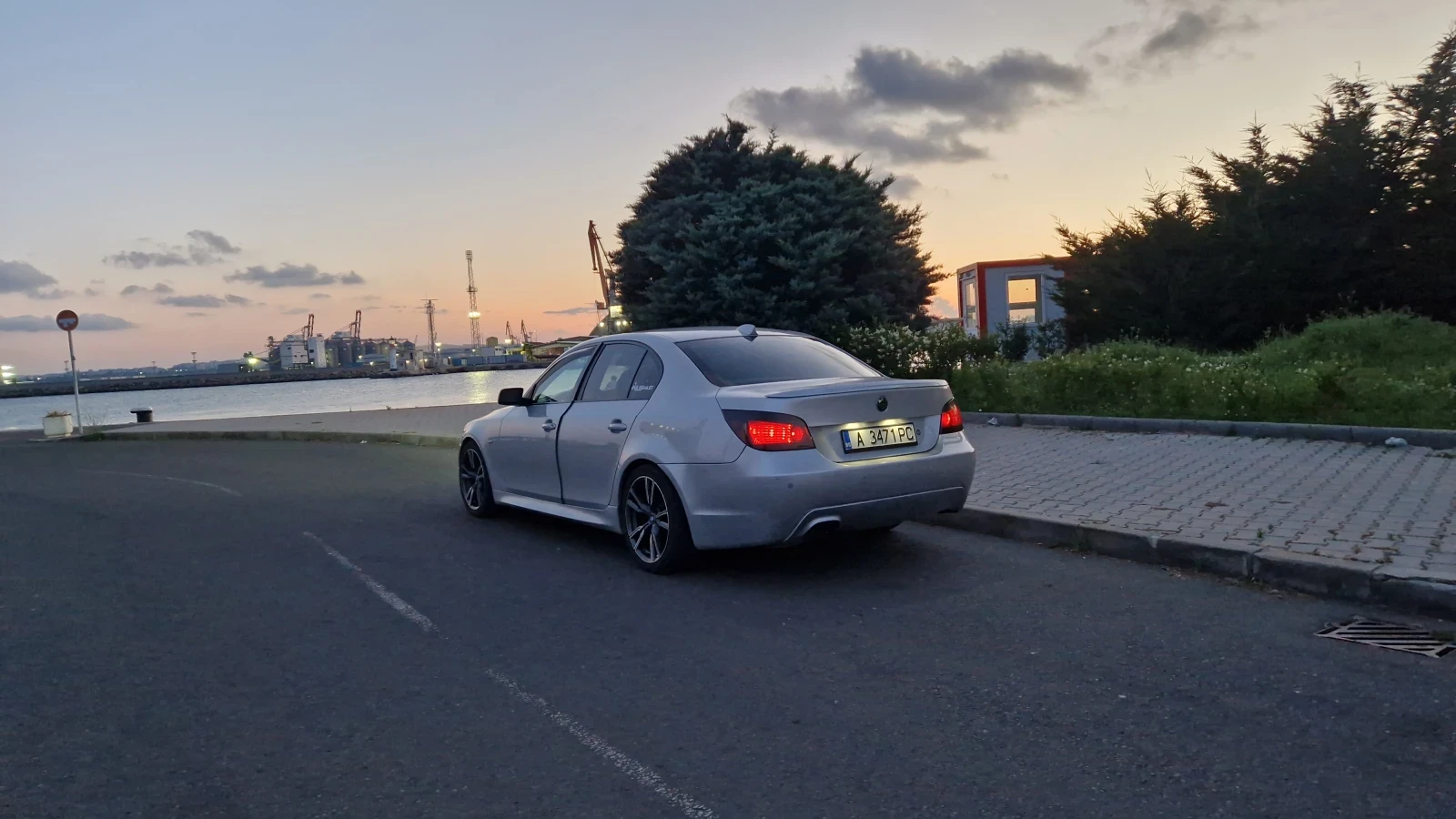 BMW 530