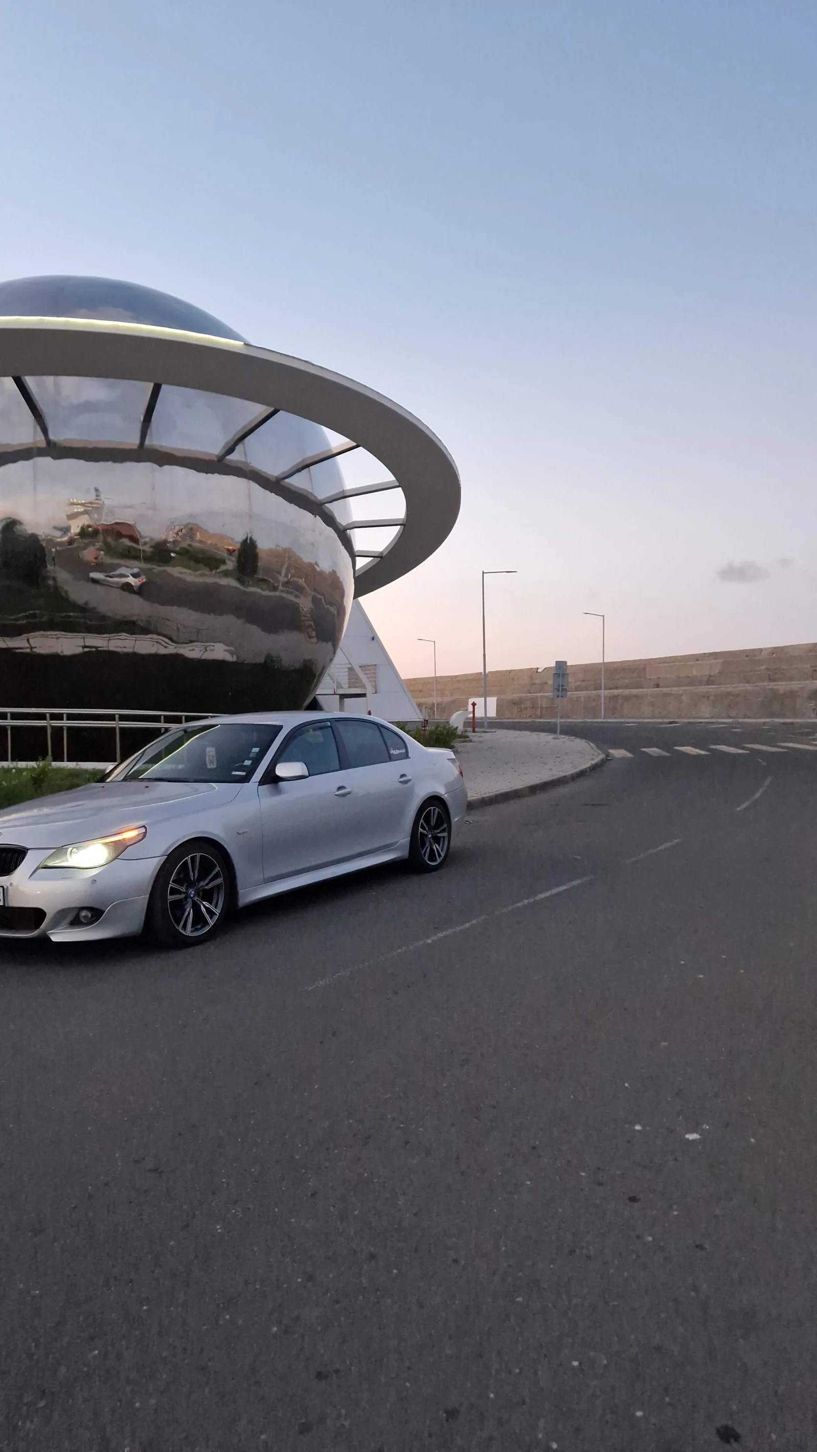 BMW 530, снимка 3 - Автомобили и джипове - 55450102