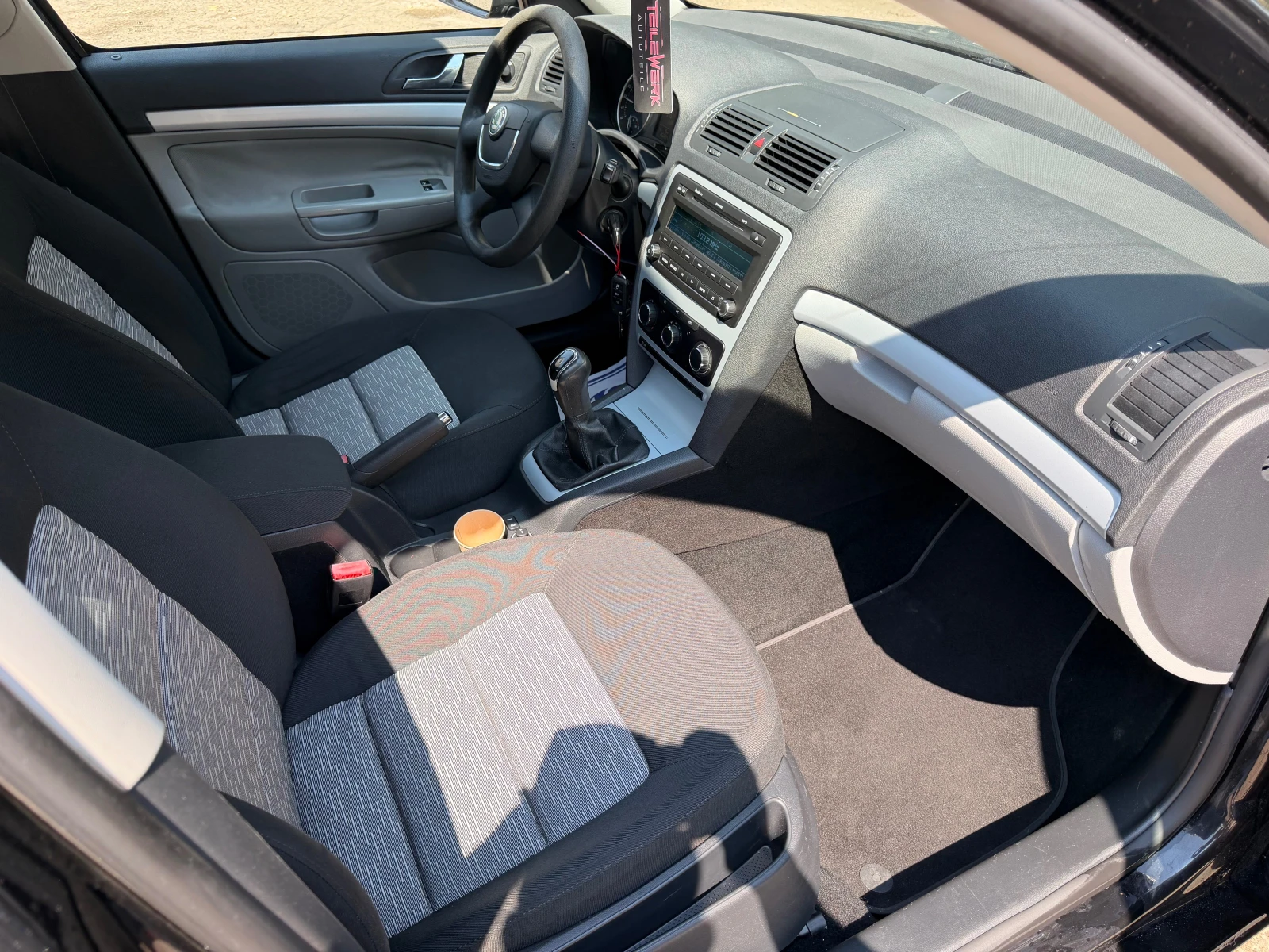 Skoda Octavia Facelift 1.6tdi | Mobile.bg � ����������� 11
