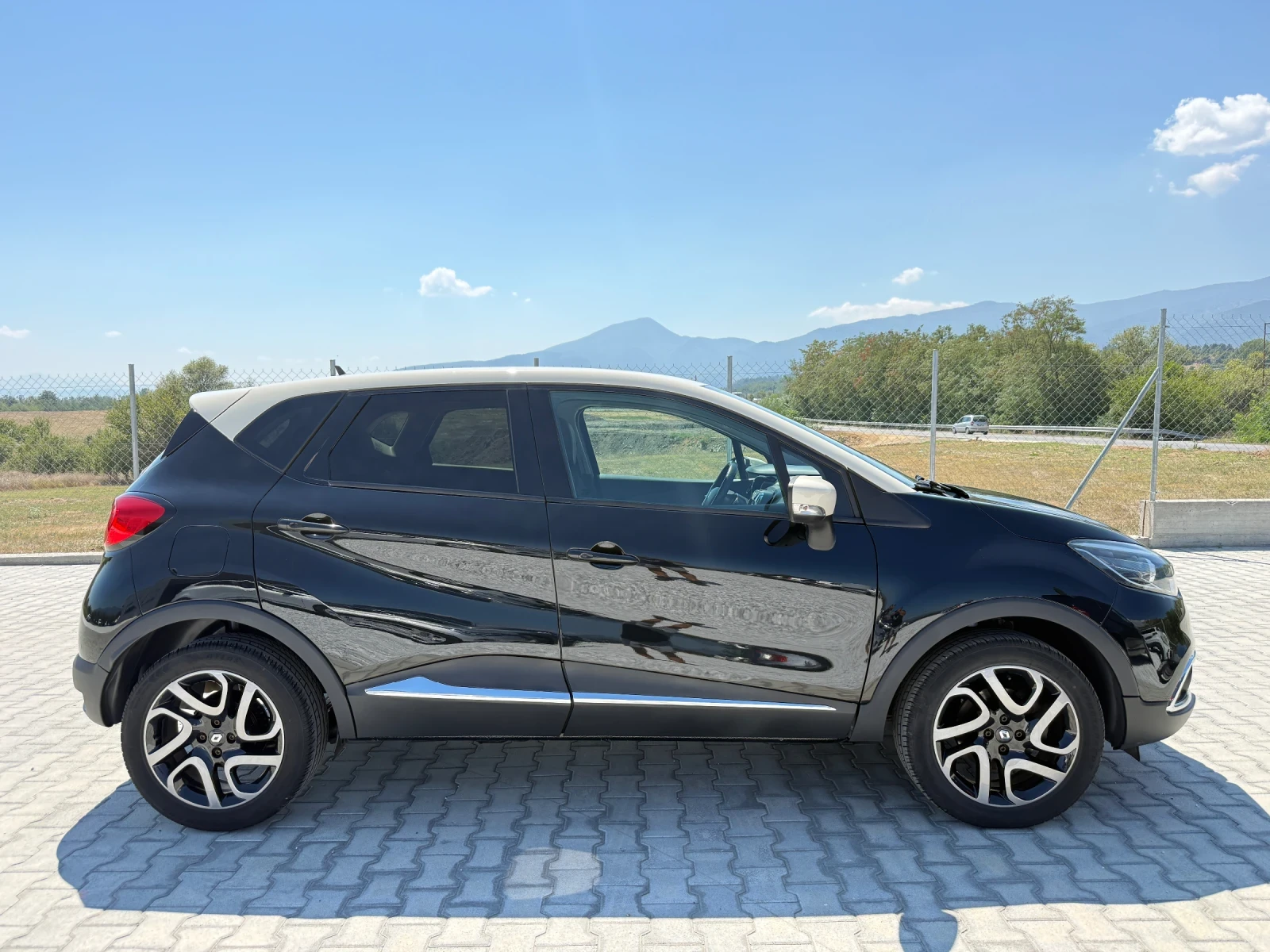 Renault Captur 1.5DCI NAVI CAMERA, снимка 7 - Автомобили и джипове - 55774169