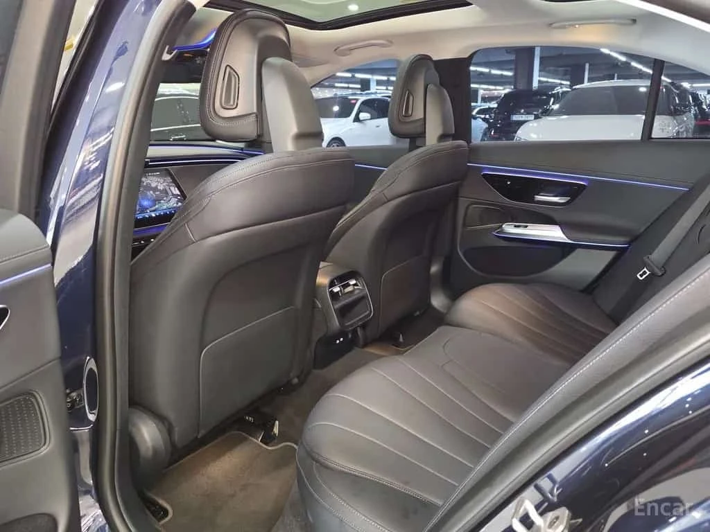 Mercedes-Benz E 200 E200 Avantgarde, снимка 12 - Автомобили и джипове - 56210356