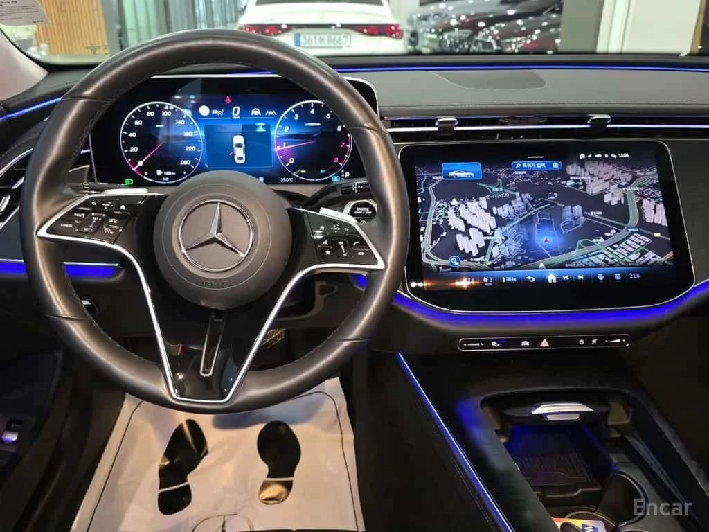 Mercedes-Benz E 200 E200 Avantgarde, снимка 7 - Автомобили и джипове - 56210356