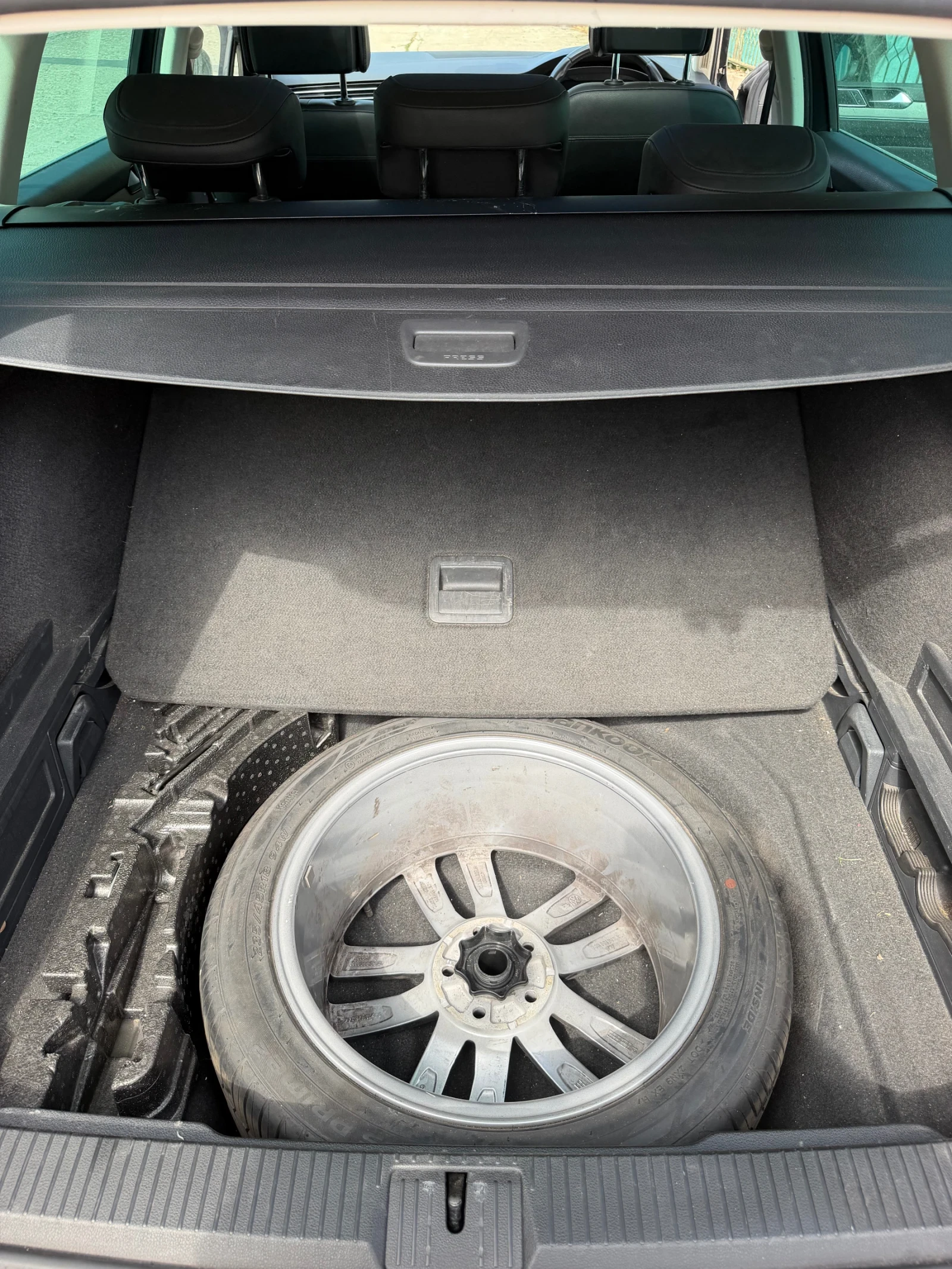 VW Passat 2.0tdi digital , снимка 13 - Автомобили и джипове - 56248060
