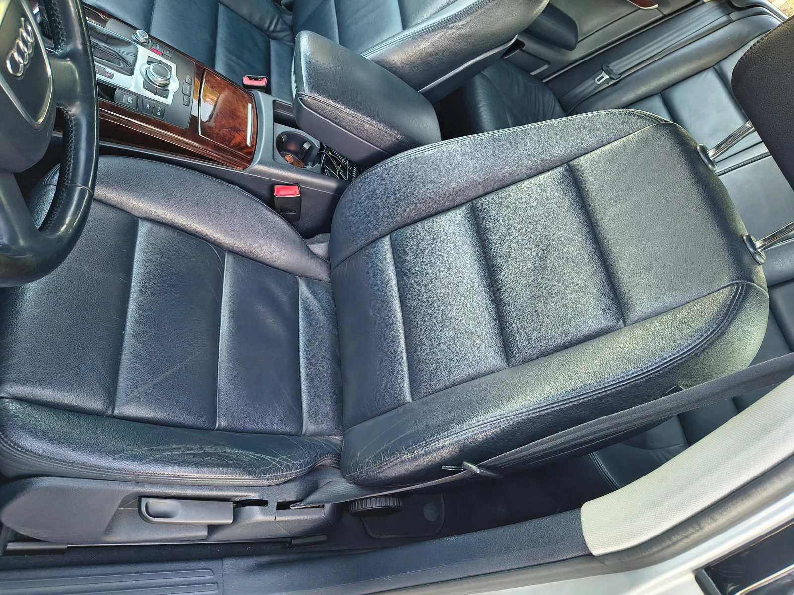 Audi A6, снимка 13 - Автомобили и джипове - 56349739