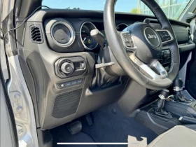 Jeep Wrangler 4XE, снимка 10