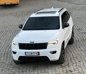     Jeep Grand cherokee Black&White Edition