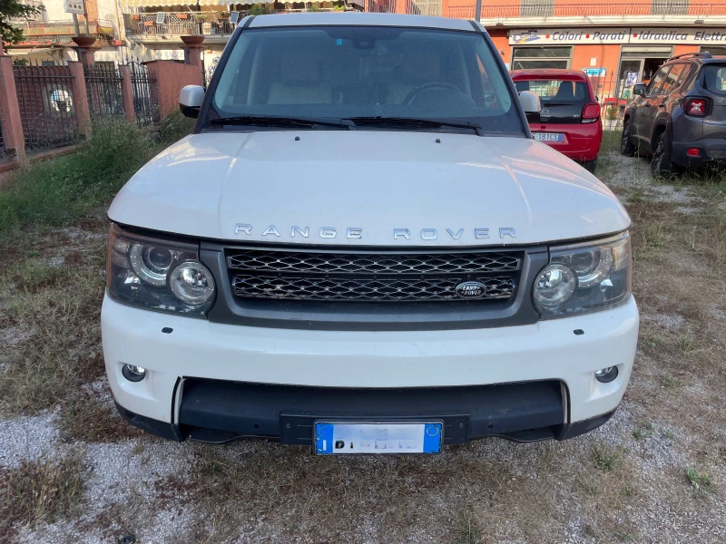 Land Rover Range Rover Sport 3.0 дизел 245 коня , снимка 1 - Автомобили и джипове - 47438875