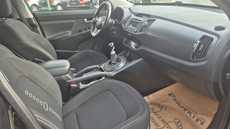 Kia Sportage 1.6 бензин 135 к.с., снимка 14 - Автомобили и джипове - 52288527