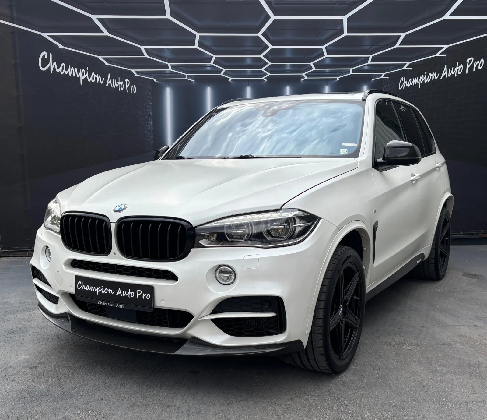 BMW X5 М50 Performance  - изображение 2