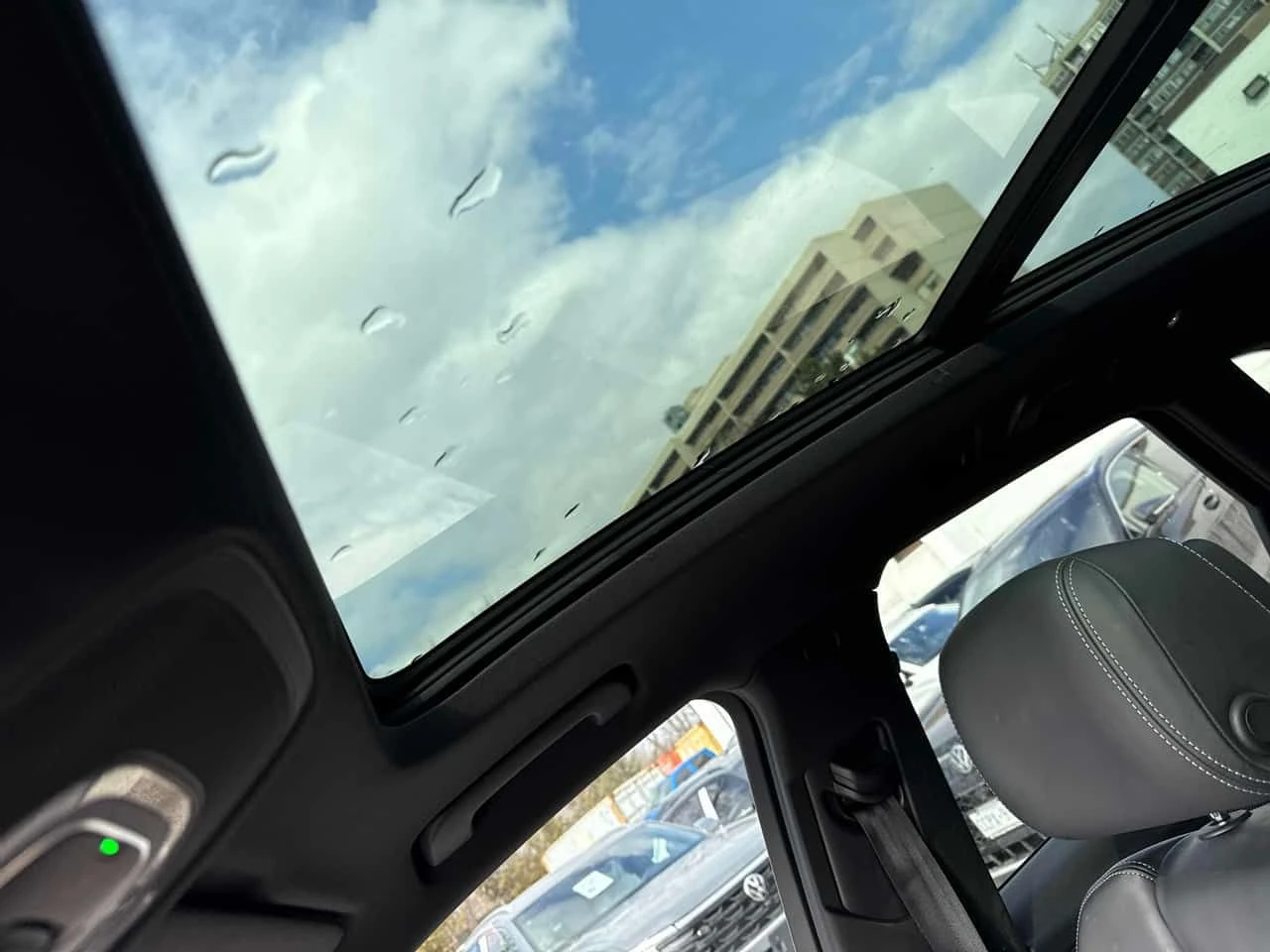 Audi SQ5  Technik /DISTRONIC/360/B&O/MASSAGE , снимка 15 - Автомобили и джипове - 53912919