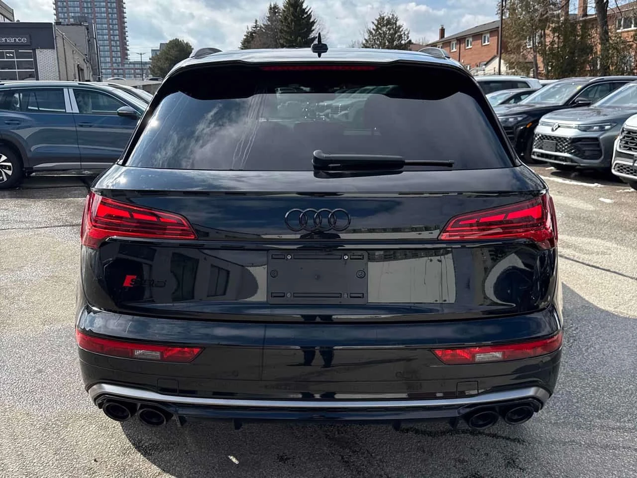 Audi SQ5  Technik /DISTRONIC/360/B&O/MASSAGE , снимка 4 - Автомобили и джипове - 53912919