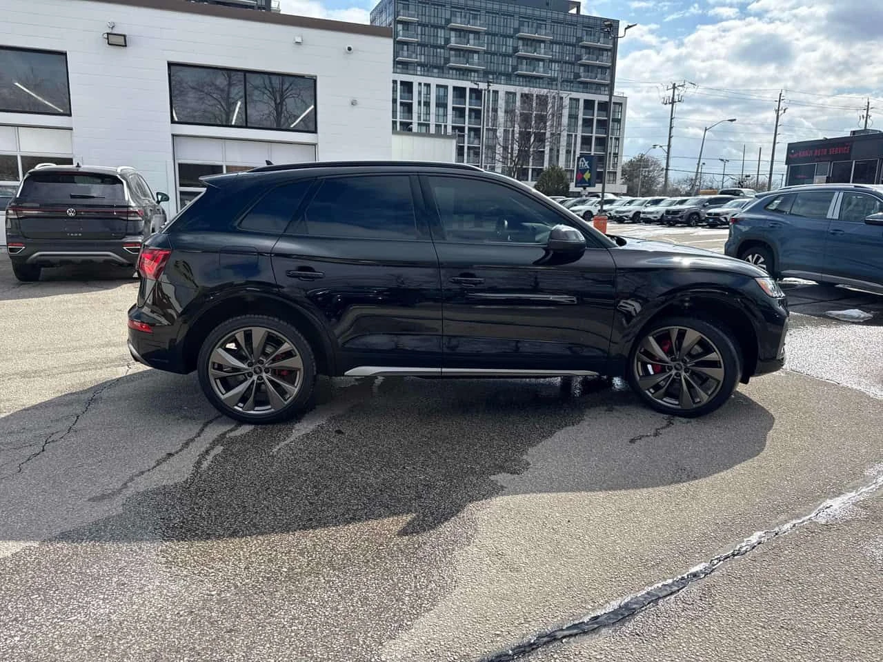 Audi SQ5  Technik /DISTRONIC/360/B&O/MASSAGE , снимка 3 - Автомобили и джипове - 53912919