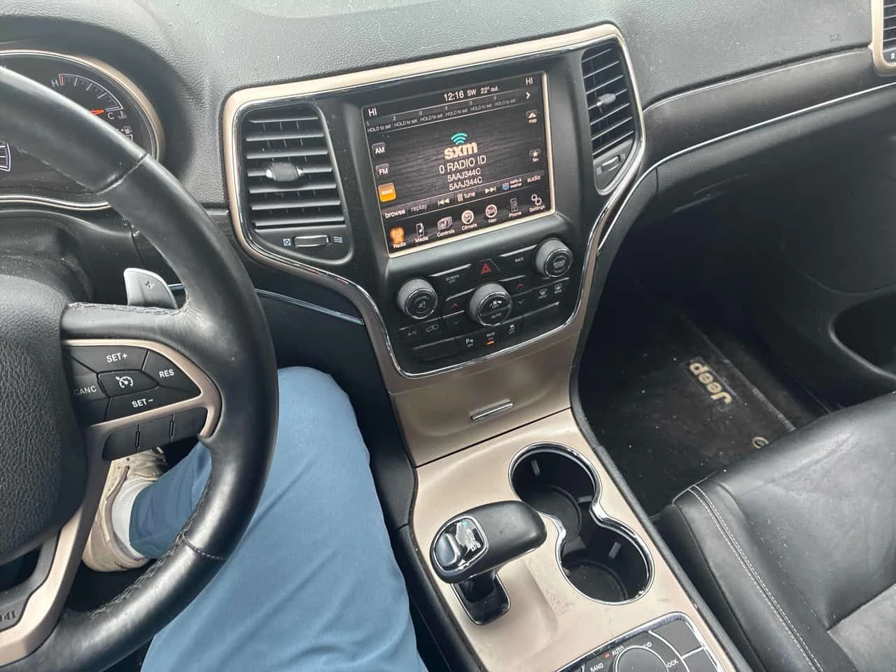 Jeep Grand cherokee * Limited * ПОДГРЕВ * ПАМЕТ * КАМЕРА * NAVI, снимка 9 - Автомобили и джипове - 54441892