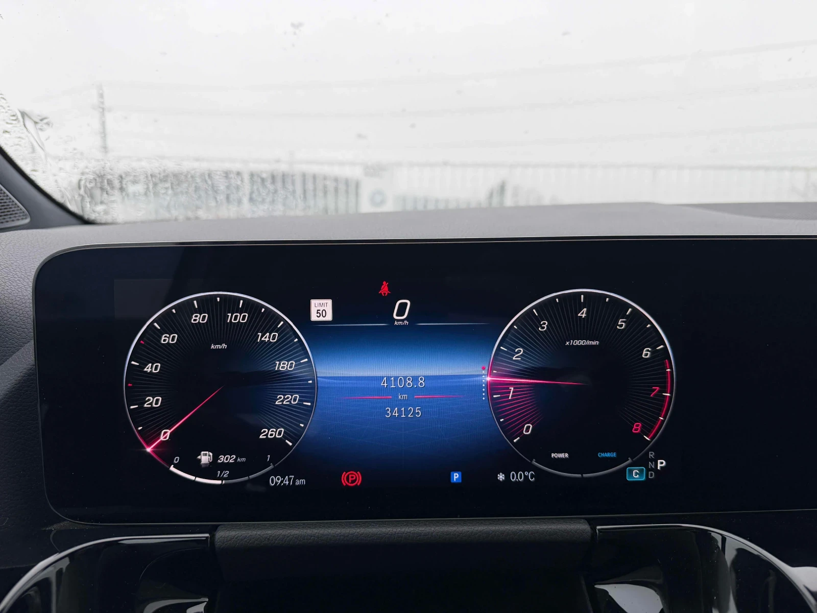 Mercedes-Benz GLA 250 4MATIC * ПОДГРЕВ * ПАНОРАМА * CARFAX, снимка 7 - Автомобили и джипове - 54646947