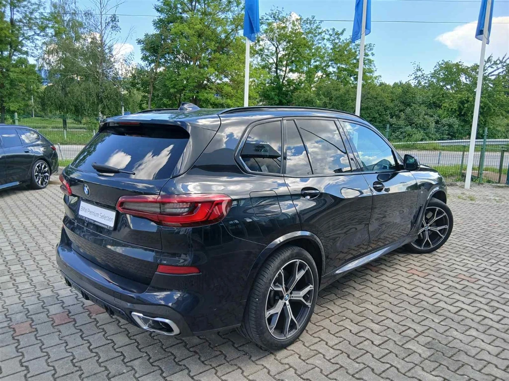 BMW X5 xDrive30d, снимка 2 - Автомобили и джипове - 54835899
