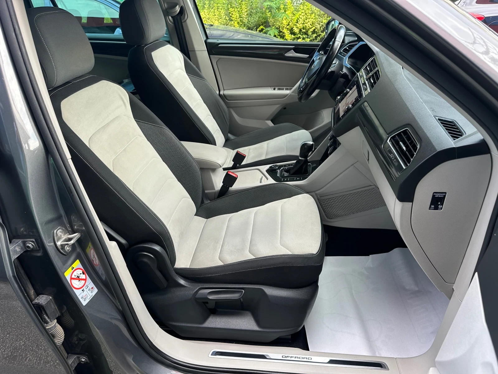 VW Tiguan 2, 0tdi DSG 4Moticion Digital Distronik LED ���.�� | Mobile.bg � ����������� 10