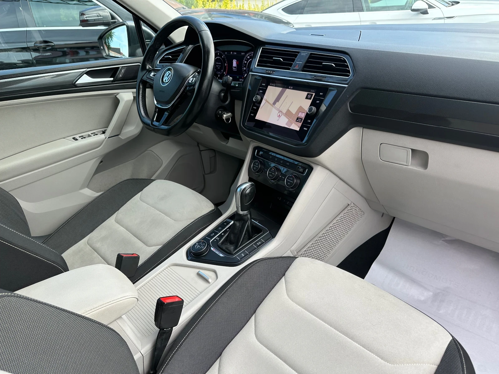 VW Tiguan 2, 0tdi DSG 4Moticion Digital Distronik LED ���.�� | Mobile.bg � ����������� 6