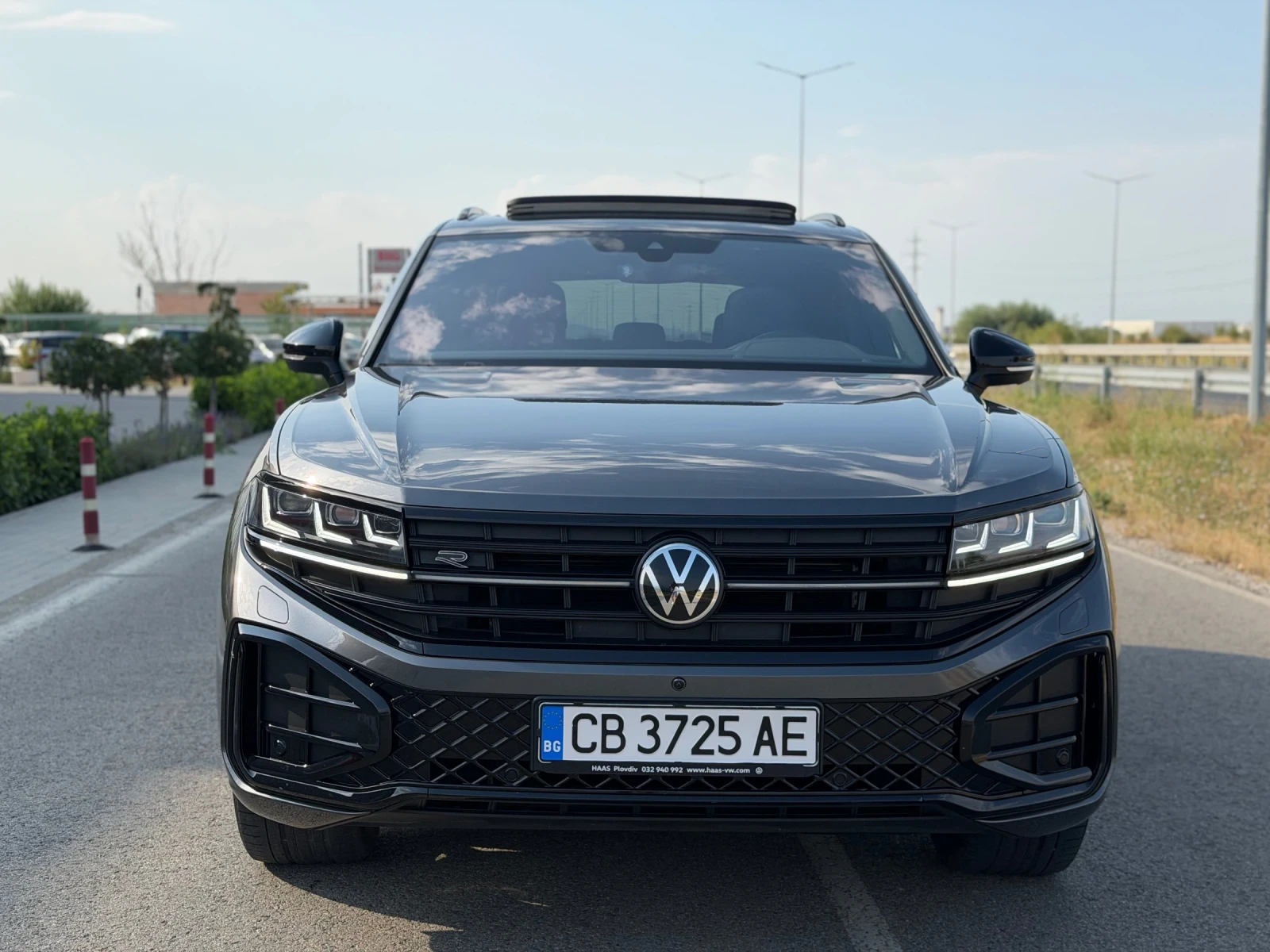 VW Touareg 1 Ви собственик !, снимка 7 - Автомобили и джипове - 55837577
