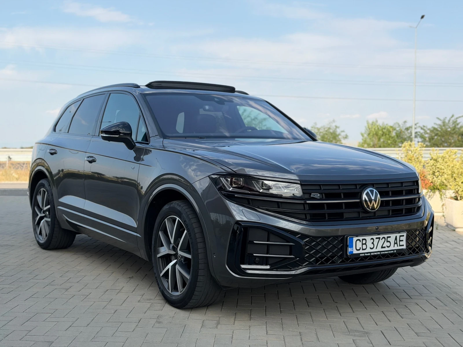VW Touareg 1 Ви собственик !, снимка 9 - Автомобили и джипове - 55837577