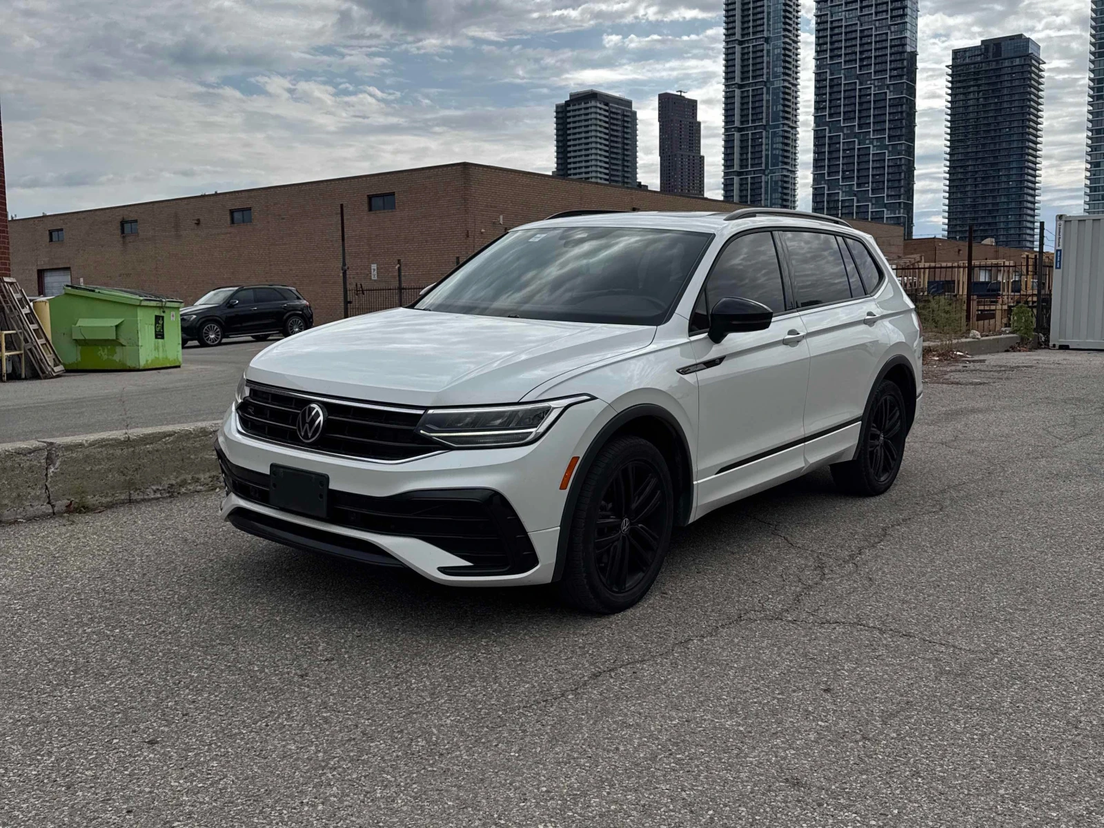 VW Tiguan Comfortline R Line Black Edition | CARFAX 